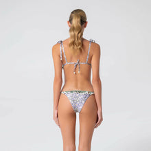 Load image into Gallery viewer, Aleli Printed Bikini Set
